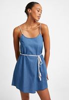 Bayan Mavi Askı Detaylı Mini Kot Elbise