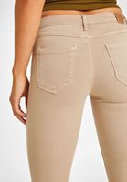 Orta Bel Skinny Pantolon ve Salaş Hırka Kombini