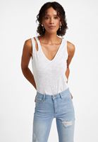 Bayan Beyaz Kesik Detaylı Atlet