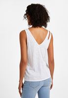 Bayan Beyaz Kesik Detaylı Atlet