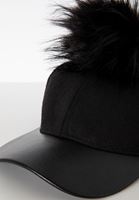 Bayan Siyah Ponpon Detaylı Şapka