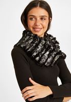 Bayan Siyah Parlak Detaylı Boyunluk