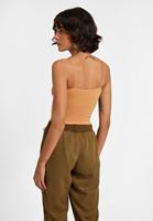 Bayan Bej Dikişsiz İnce Askılı Crop Top