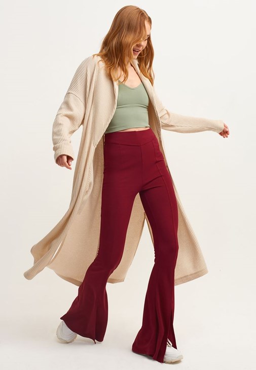 Flare Pantolon ve Atlet Kombini