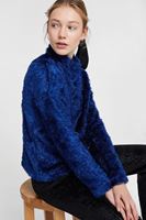 Bayan Lacivert Boğazlı Tüy Detaylı Triko