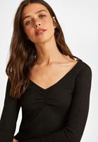 Bayan Siyah Yaka Detaylı Kısa Bluz