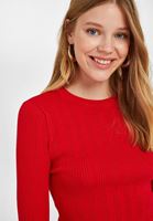 Bayan Kırmızı Örgü Detaylı Kısa Kazak