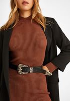 Bayan Siyah Toka Detaylı Kemer