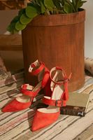 Bayan Kırmızı Toka Detaylı Topuklu Ayakkabı