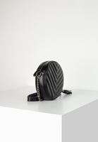 Bayan Siyah Püsküllü Askılı Çanta