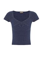 Bayan Çok Renkli Çizgili Yaka Detaylı Tişört