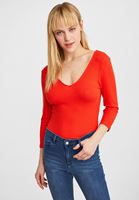 Bayan Kırmızı V Yaka Yarım Kollu Bluz