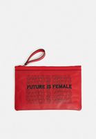 Bayan Kırmızı Slogan Baskılı Portföy Çanta