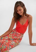 Bayan Kırmızı Dikişsiz İnce Askılı Crop Top