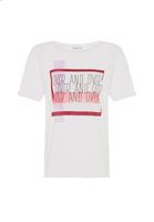 Bayan Beyaz Baskılı Tişört