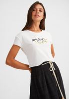 Bayan Beyaz Kısa Kollu Baskılı Tişört