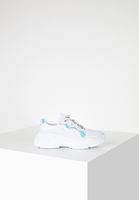Bayan Beyaz Kalın Tabanlı Sneaker
