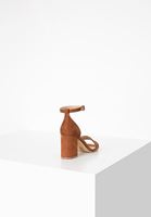 Bayan Kahverengi Tek Bantlı Topuklu Ayakkabı