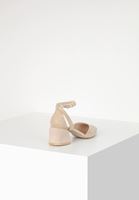 Bayan Krem Topuklu Ayakkabı