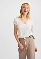 Bayan Krem Bağlama Detaylı Kısa Kollu Bluz