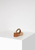 Bayan Kahverengi Topuklu Hasır Terlik