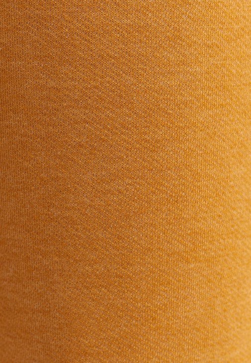 Ekose Gömlek Ceket ve Pileli Sweat Pantolon Kombini