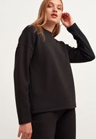 Bayan Siyah Zero-Neck Sweatshirt