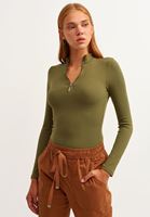 Bayan Yeşil Fermuarlı Yaka Casual Top