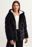 Bayan Siyah Kapüşonlu Vegan Kürk Ceket