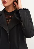 Bayan Siyah Fermuarlı Vegan Biker Ceket