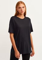 Bayan Siyah Yumuşak Dokulu Boyfriend Tişört ( MODAL )