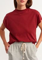 Bayan Bordo Pamuklu High-Neck Tişört