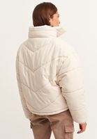 Bayan Bej Oversize Kapitone Şişme Mont