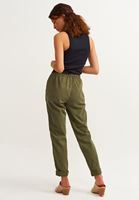 Bayan Yeşil Yumuşak Dokulu Baggy Pantolon ( TENCEL™ ) 