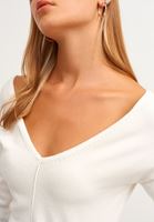 Bayan Krem Deep V-Neck Triko