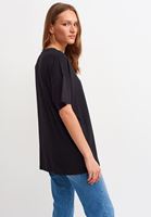 Bayan Siyah Kısa Kollu Oversize Tişört ( MODAL )