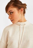 Bayan Krem Yüksek Yaka Sweatshirt
