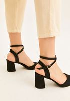 Bayan Siyah Kalın Topuklu Ayakkabı