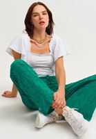 Bayan Yeşil Düğme Detaylı Bol Pantolon