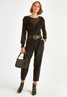 Bayan Siyah Toka Detaylı Kemer