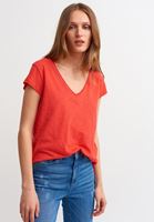 Bayan Kırmızı V Yaka Tişört