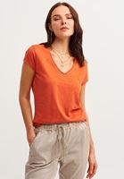 Bayan Kırmızı V Yaka Tişört