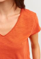 Bayan Kırmızı V Yaka Tişört