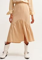 Bayan Bej Yırtmaç Detaylı Midi Boy Etek