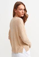 Bayan Bej Düğmeli Kısa Hırka