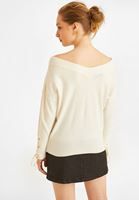 Bayan Krem Düşük Omuz Kazak