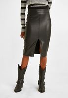 Women Black Mid Rise Faux Leather Skirt