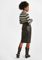 Women Black Mid Rise Faux Leather Skirt