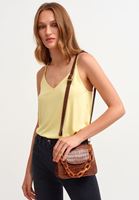 Bayan Sarı Zincir Detaylı Askılı Çanta