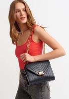 Bayan Siyah Zincir Detaylı Askılı Çanta